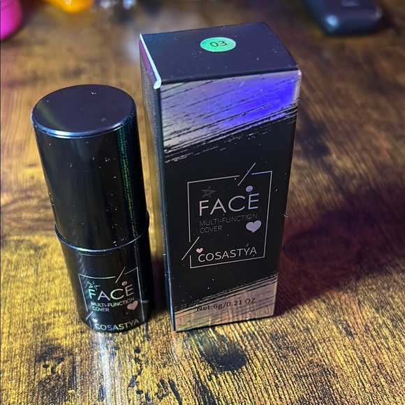 💕 Pink Multi-Function Makeup Stick - Picture 6 of 6